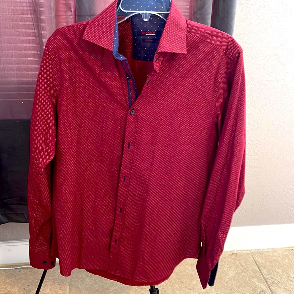 Long sleeve dress shirt
